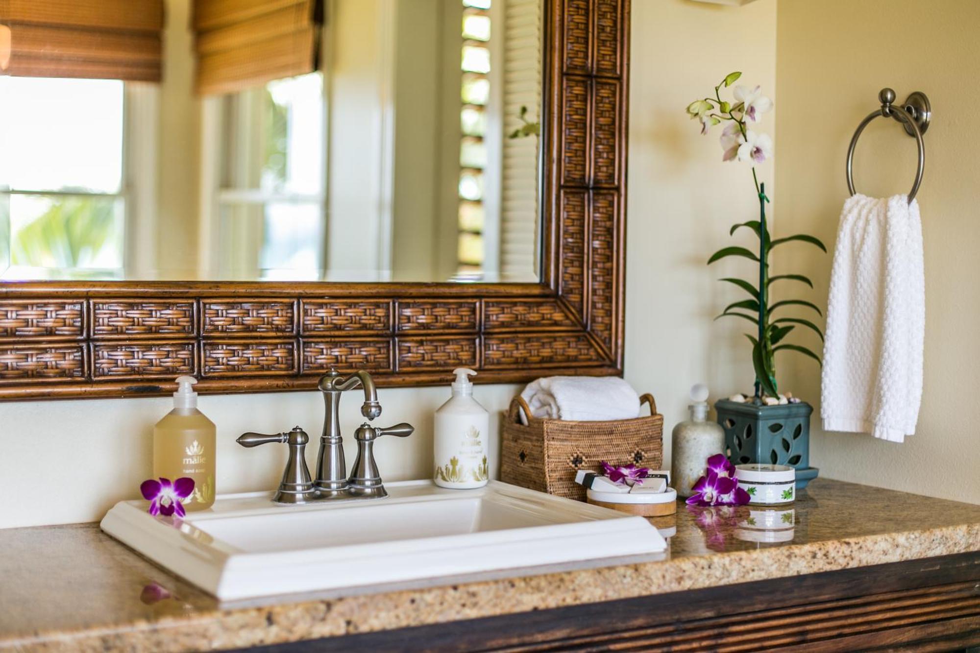 2Br Oceanfront Cottage In Poipu- Alekona Kauai Koloa Bagian luar foto